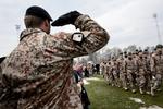Honør. Parade i Rønne i februar for de over 700 danske soldater, som vendte hjem, efter at have været udsendt til Afghanistan. 