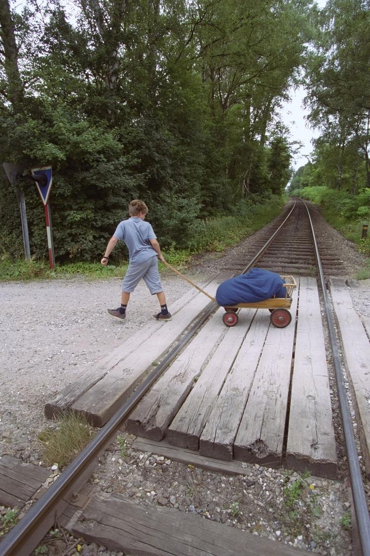 usikkerhed. Hver anden jernbaneoverskæring er som denne usikret. 