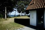 De allermest kystnære villaer har en gennemsnitlig kvadratmeterpris på 27.049 kroner. Men prisen falder drastisk blot få hunderede meter fra vandet. 
