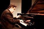Unik. Måden, pianisten  Arcadi Volodos kan få et flygel til at klinge på, er enestående. Foto: Casper Helmer 