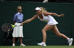 avancerer. Uden at komme i vanskeligheder er Caroline Wozniacki nu videre til 3. runde i Wimbledon. 