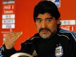 FORSTÅET?! Maradona vil have respekt fra pressen. 