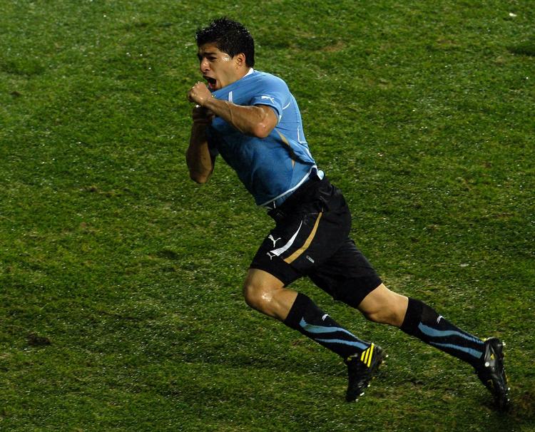 Målmager. Luis Suarez fortsætter sin forrygende sæson i Ajax ved VM. 