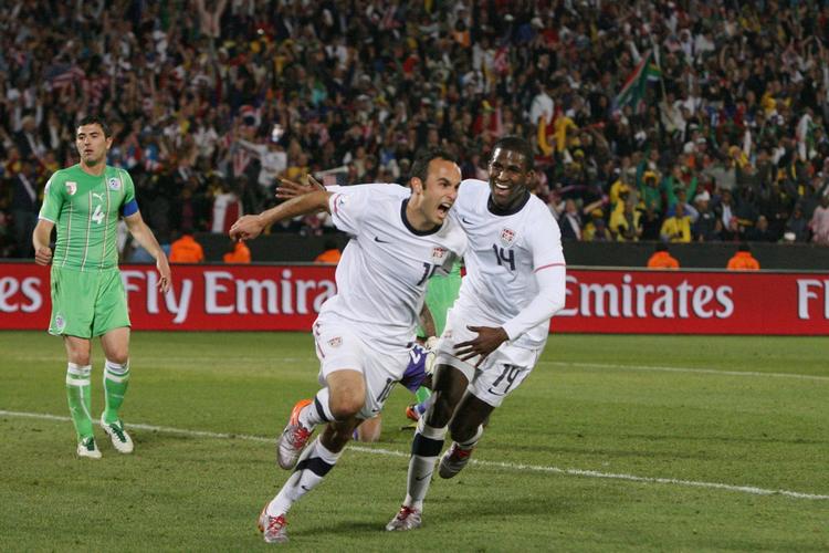 SULTNE. Landon Donovan og resten af det amerikanske hold har overrasket indtil nu ved VM. 