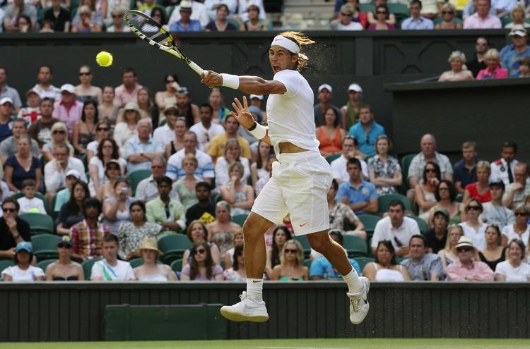 SLINGREKURS. Rafael Nadal er ikke lige så suveræn ved Wimbledon, som han var i French Open. 