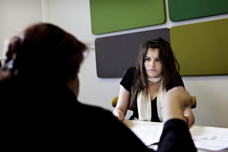 Job. Ruza Ilic havde ingen problemer med at få et job, da hun blev uddannet som socialrådgiver. Arkivfoto. 