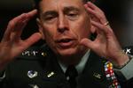 Krig Kampene i Afghanistan vil med al sandsynlighed blive barskere i de kommende måneder, siger den kommende leder i Afghanistan, David Petraeus. 