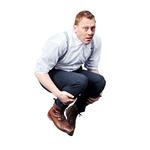 Kvantespring. Jon Gnarr Kristinsson har ingen erfaring med politik. Midt i juni satte han sig i borgmesterstolen i et økonomisk tynget Reykjavik, hvor han skal sidde de kommende fire år. 