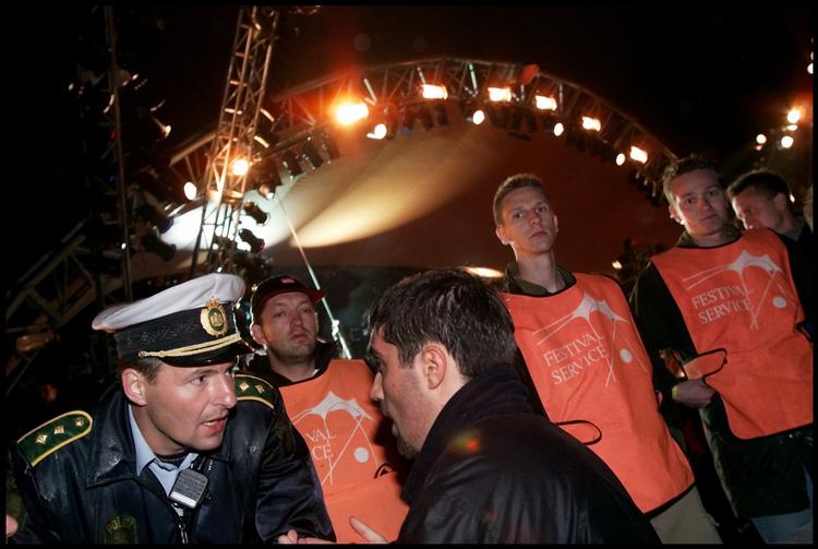 KONCERTDØDSFALD. Musikken på Orange Scene standsede for ti år siden, da ni blev trampet til døde under Pearl Jam-koncert. 