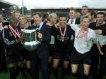 mester. I 2001 blev Roy Hodgson i sin eneste sæson i FC København dansk mester med et hold b estående af blamdt andre Sibusiso Zuma, Niclas Jensen og Christian Poulsen. Arkivfoto. 