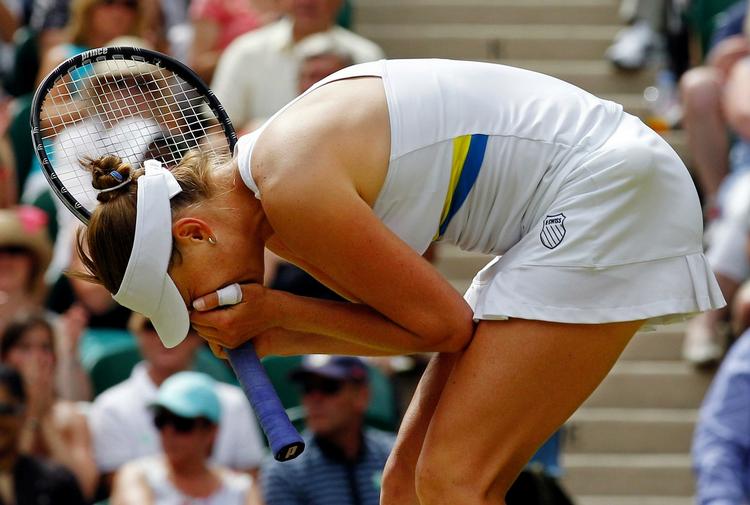 GLÆDESTÅRER. Vera Zvonareva kunne efter sin triumf ikke forstå, at hun havde spillet sig i finalen ved Wimbledon. 