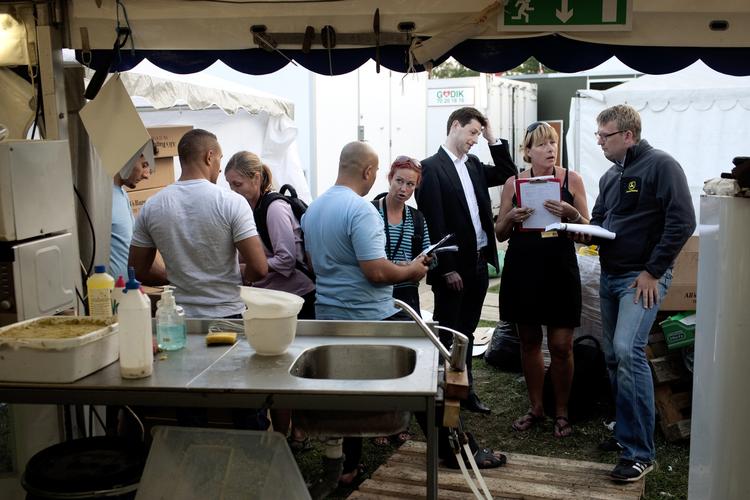 kontrolbesøg. Skatteminister Troels Lund Poulsen var på sit blot andet besøg på Roskilde Festival. Første gang var han på festivalen i egenskab af miljøminister. 