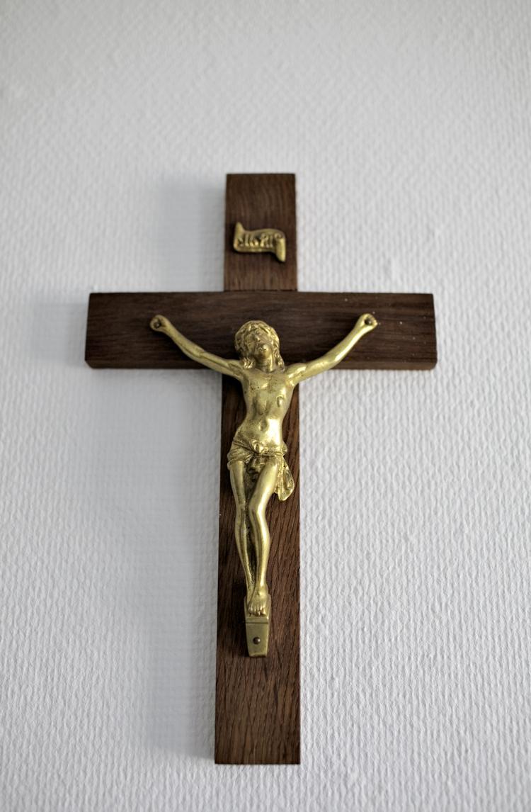 Symboler. Italiensk krucifikssag blotlægger en dobbeltmoral blandt kritikere af islamiske religionssymboler. 
