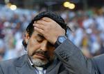 landstræner? Efter det ydmygende 4-0-nederlag til Tyskland i VM's kvartfinale overvejer Argentinas landstræner, Diego Maradona, sin fremtid. 
