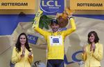 uovervindelig. Team Saxo Banks Fabian Cancellara kører enkeltstarter så hurtigt, at han virker uovervindelig. Han vandt da også Tour de Frances prolog og kunne derfor iklæde sig den gule førertrøje. 