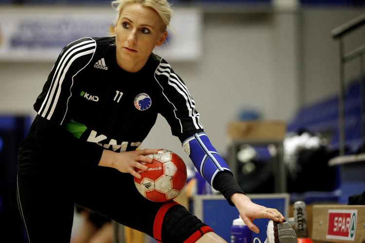 klubløs? Hypo Niederösterreich har angiveligt annulleret kontrakterne med danskerne Gitte Aaen og Mette Melgaard (på billedet). 