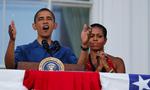 Uafhængig. I går var de europæiske ledere overvejende glade for, at det var Obama, de skulle ønske tillykke med USA's fødselsdag. Her holder han 4. juli-tale foran Det Hvide Hus. 