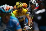 Fabian Cancellara og Andy Schleck (th.) under dagens etape. 