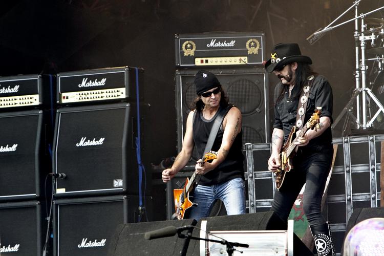 Rockmaskine. »We are Motörhead and we play fucking rock'n'roll - fuck the rest« var Lemmys afskedssalut. 