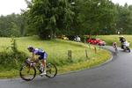 solotur. Etapevinder Sylvain Chavanel på vej på nedkørslen fra Aisomont. Franskmanden sikrede sig den gule trøje på en kraftfuld indsats. 