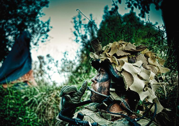 Pres. Tale om fængsling, censur og konfiskering satte nær en stopper for den prisbelønnede dokumentarfilm  'Armadillo'. I fire dage lå optagelserne stille, mens filmens fremtid blev forhandlet på plads. Foto: Lars Skree 