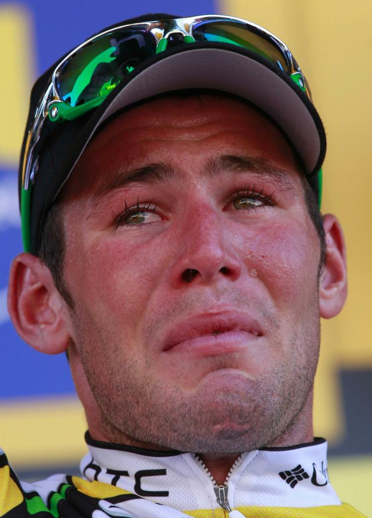 Vinder. En strakt langefinger var afløst af glædestårer, da Mark Cavendish igen var tilbage på podiet. 