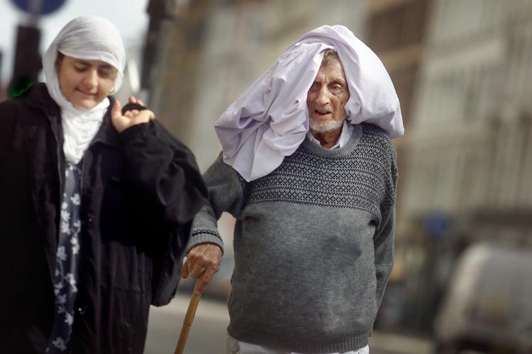 Plejehjem. Muslimernes Fællesråd vil bygge særlige plejehjem til nydanske muslimer. 