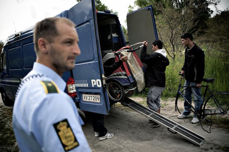 Udvist. 23 romaer er udvist. Er det rimeligt? 