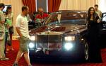 salgsboom.  Rolls-Royce har øget salget med 200 procent i den første halvdel af 2010 sammenlignet med samme periode sidste år. 