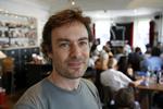 Der er forskellige meninger om larm under koncerter. David Reuss mener, at publikum udstiller sig selv, hvis de snakker for meget. 