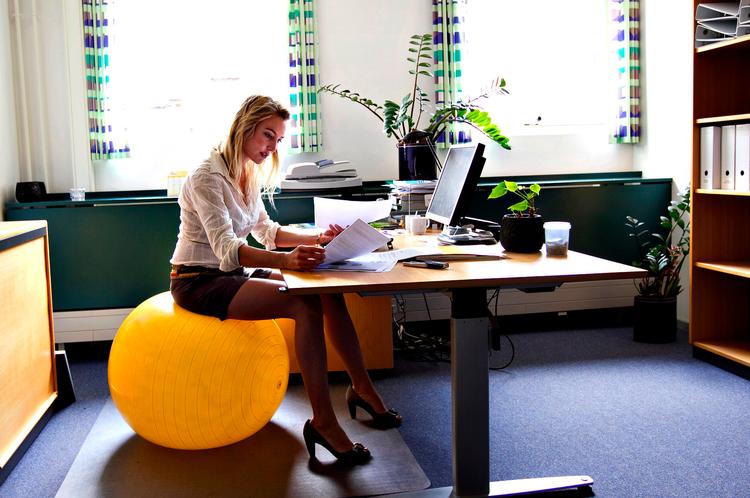 proforma. Som rekrutteringsansvarlig støder Lene Mondrup fra tid til anden på useriøse jobansøgninger. Dem vil hun gerne være foruden. Foto: Jacob Ehrbahn. 