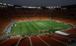 showdown. Små 90.000 vil være på plads som vidner, når Holland eller Spanien skriver historie og bliver verdensmestre på Soccer City i Johannesburg. 