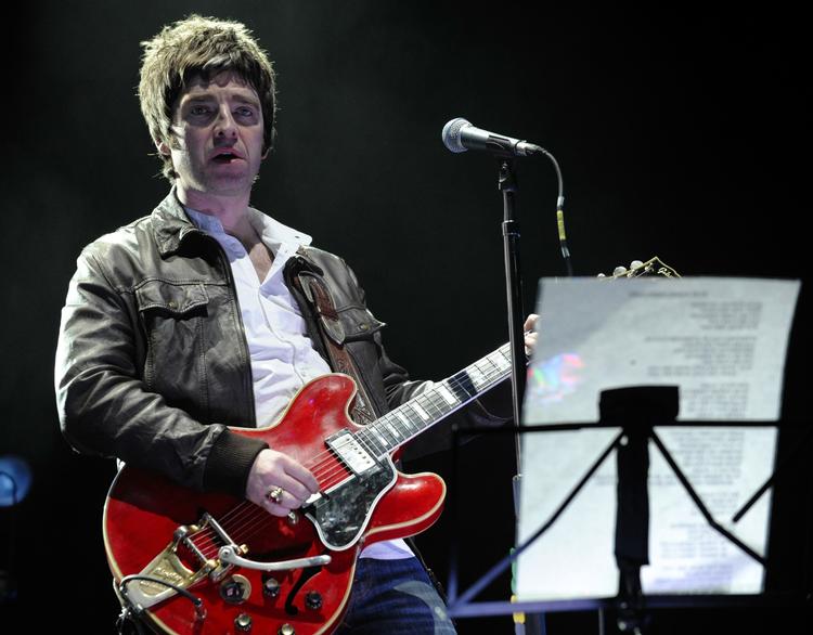 fodboldfan. Noel Gallagher spår spansk finalesejr. Arkivfoto. 