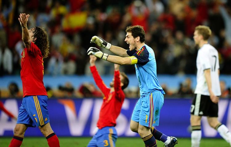 Utålmodig. Iker Casillas og de øvrige spanske spillere glæder sig til finalen. 