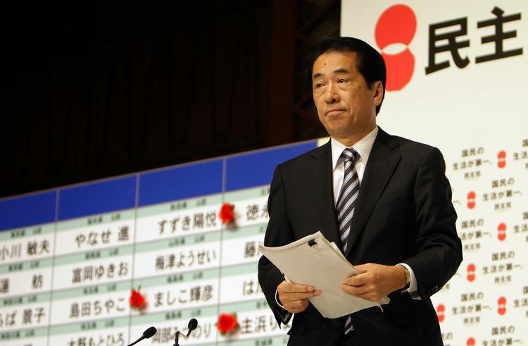 VALGNEDERLAG. Ministerpræsident Naoto Kans håb om at få styr på Japans gæld er svundet ind efter at han har tabt kontrollen over landets overhus. 