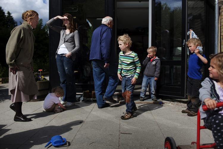 Børneliv. Instituionerne I Nordsjælland er dem, der oftest oplever, at au pair-piger henter og bringer børnene. Her et  arkivfoto fra en børnehave i Vedbæk. 