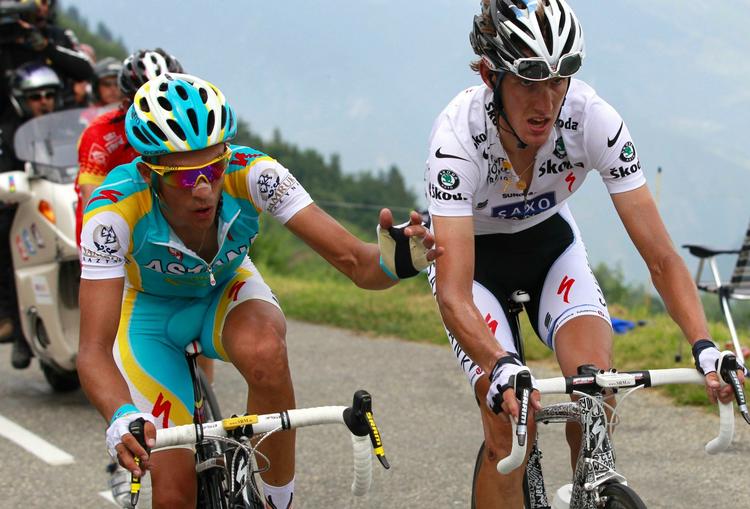 Alberto Contador (tv) og Andy Schleck under dagens etape. 
