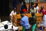advarsel. Al-shabaabs angreb mod fodboldfans i Uganda var »bare begyndelsen« siger gruppen, der er vred over, at Uganda har fredsbevarende tropper i Somalia. 