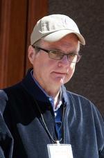 hovedrig. Paul Allen har scoret kassen på Microsoft, som han grundlagde sammen med Bill Gates. 