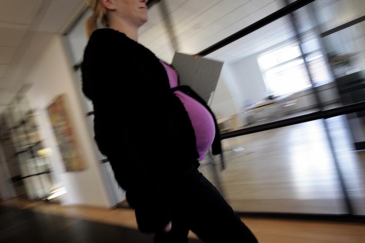 Sidste år blev 2.076 børn født af mødre over 40 år. 