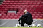 Østskræk. Tanken om en tur til Østeuropa gør FCK-træner Ståle Solbakken træt. Arkivfoto. 