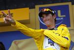 Sejr. Andy Schleck trækker i den 35. gule trøje i de år, Bjarne Riis har været ejer af cykelholdet. Arkvifoto. 