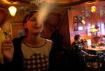 FRIHED. EU-domstolen skal afgøre om det er i strid med regler om forskelsbehandling, at Holland lukker hash-cafeer for udlændinge. Arkivfoto. 