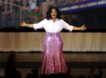 Krise. Oprah Winfrey er i gang med sin 25. og sidste sæson af sit talkshow og oplever nu de laveste seertal for programmet nogensinde. 
