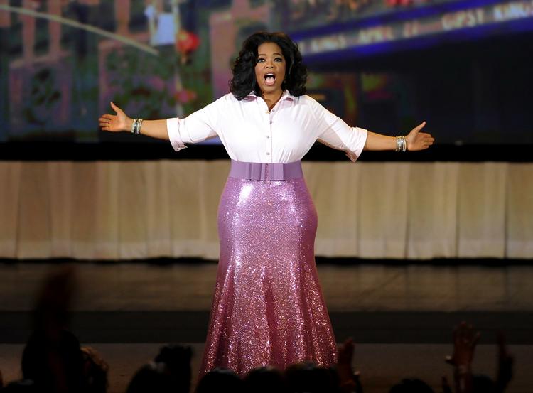 Krise. Oprah Winfrey er i gang med sin 25. og sidste sæson af sit talkshow og oplever nu de laveste seertal for programmet nogensinde. 