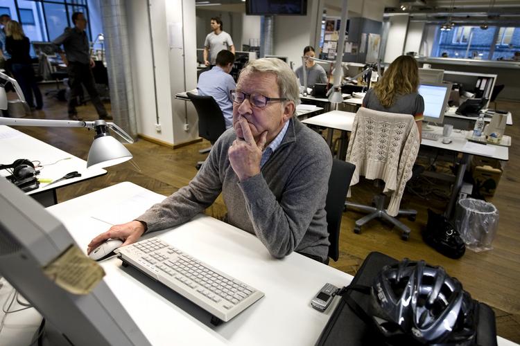 Deadline. De Radikale har hele tiden sagt, at danskerne skal ud af Helmand i midten af 2011, siger Niels Helveg Petersen. Og de holder de fast i. 