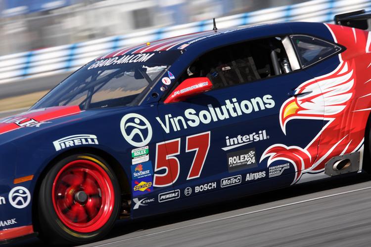 maskinskade. Jan Magnussen i Stevenson Motorsports Camaro #57 som han kørte på Daytona tidligere i år. 