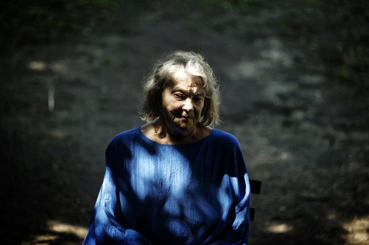 Privat. Maj Sjöwall forstår ikke, at der er så mange krimier på markedet. »De fleste af de her bøger er jo så elendige. Men folk læser dem, og jeg tror, at det er, fordi folk helt enkelt er dovne,« siger hun. 