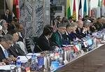 MAGTFORDELING. Udenrigsministre og andre topfolk  fra 70 lande deltog i dag i en konference om Afghanistans fremtid i Kabul. 