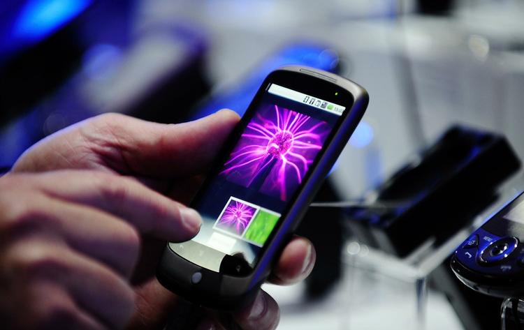 Google stopper salget af sin telefon på Googles netbutik. 